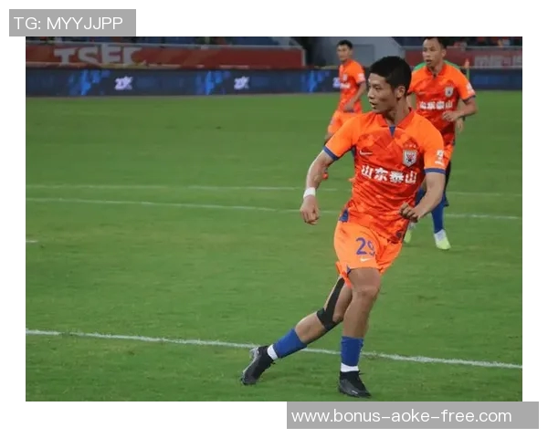 陈蒲在足球赛场上的崛起与成长之路解析